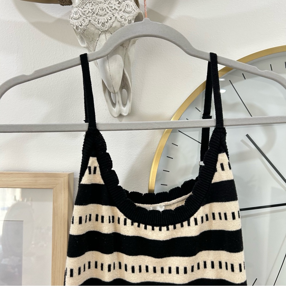 Lalavone M Black and White Striped Maxi Dress - Picture 5 of 10